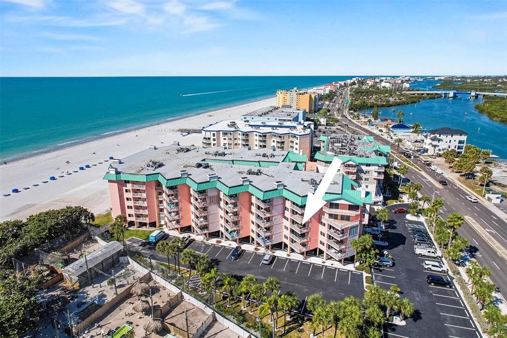 18400 GULF BOULEVARD UNIT 1302 INDIAN SHORES, FL 33785