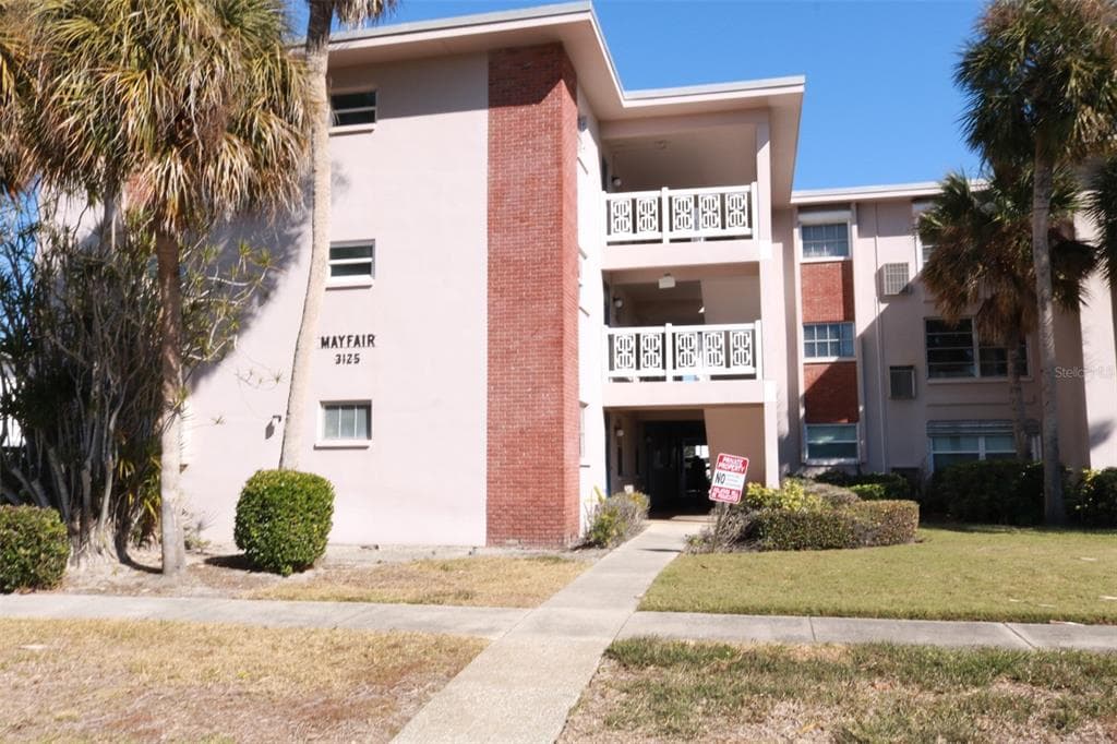3125 36TH STREET N UNIT 103 ST PETERSBURG, FL 33713