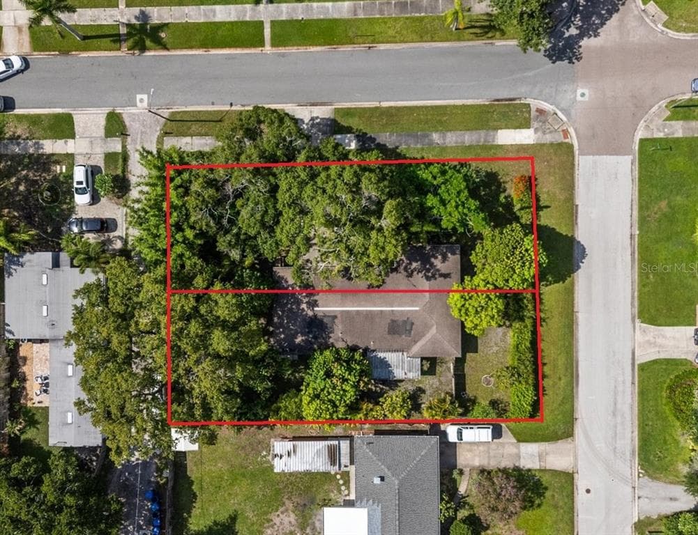 655 42ND AVENUE N ST PETERSBURG, FL 33703