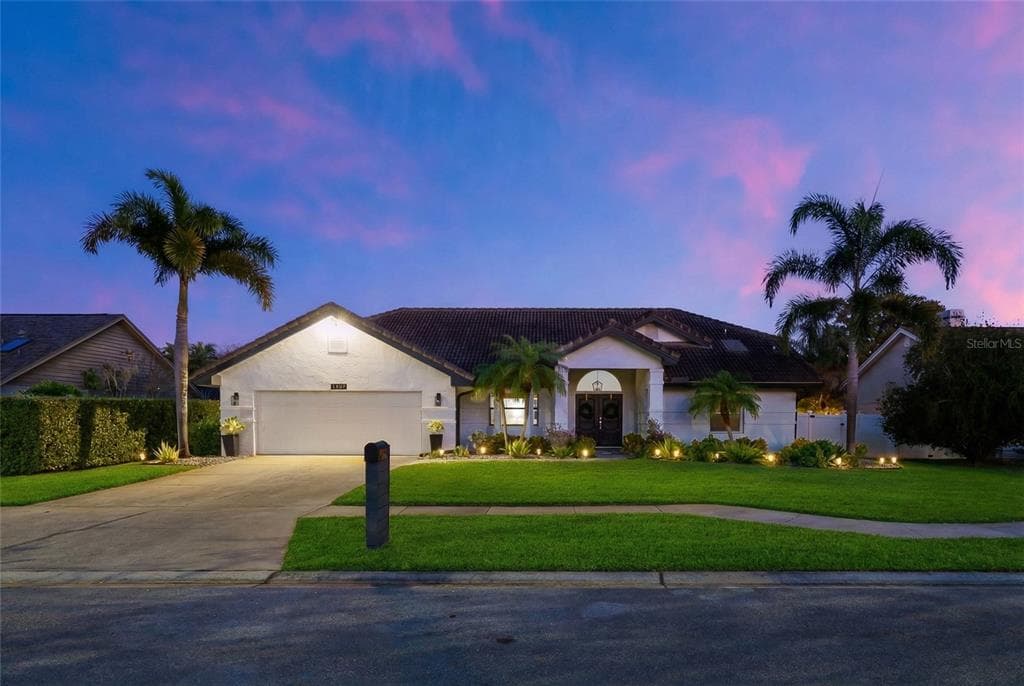 3347 LAKE SHORE LANE CLEARWATER, FL 33761