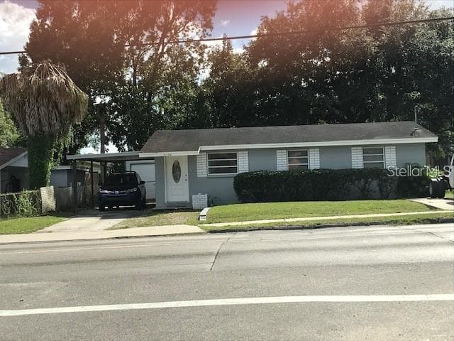 4209 E HANNA AVENUE TAMPA, FL 33610