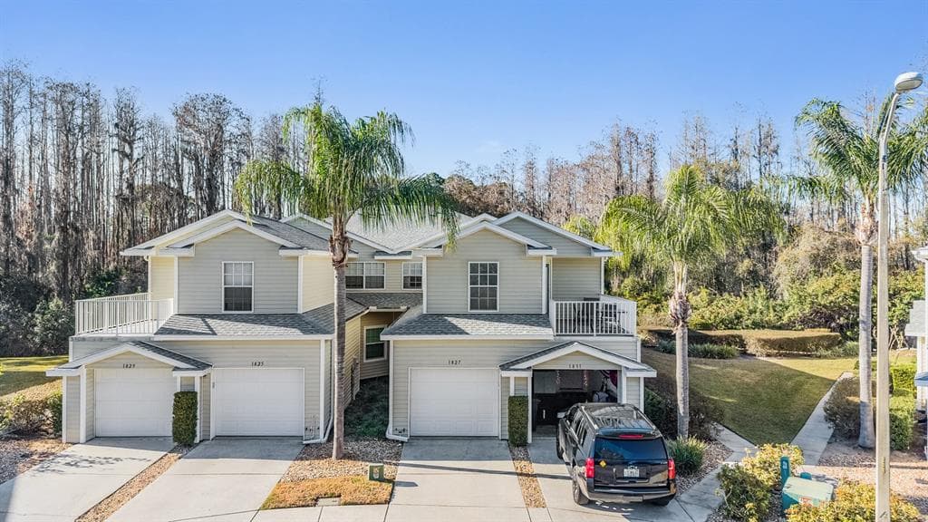1827 HAMMOCKS AVENUE UNIT 1827 LUTZ, FL 33549