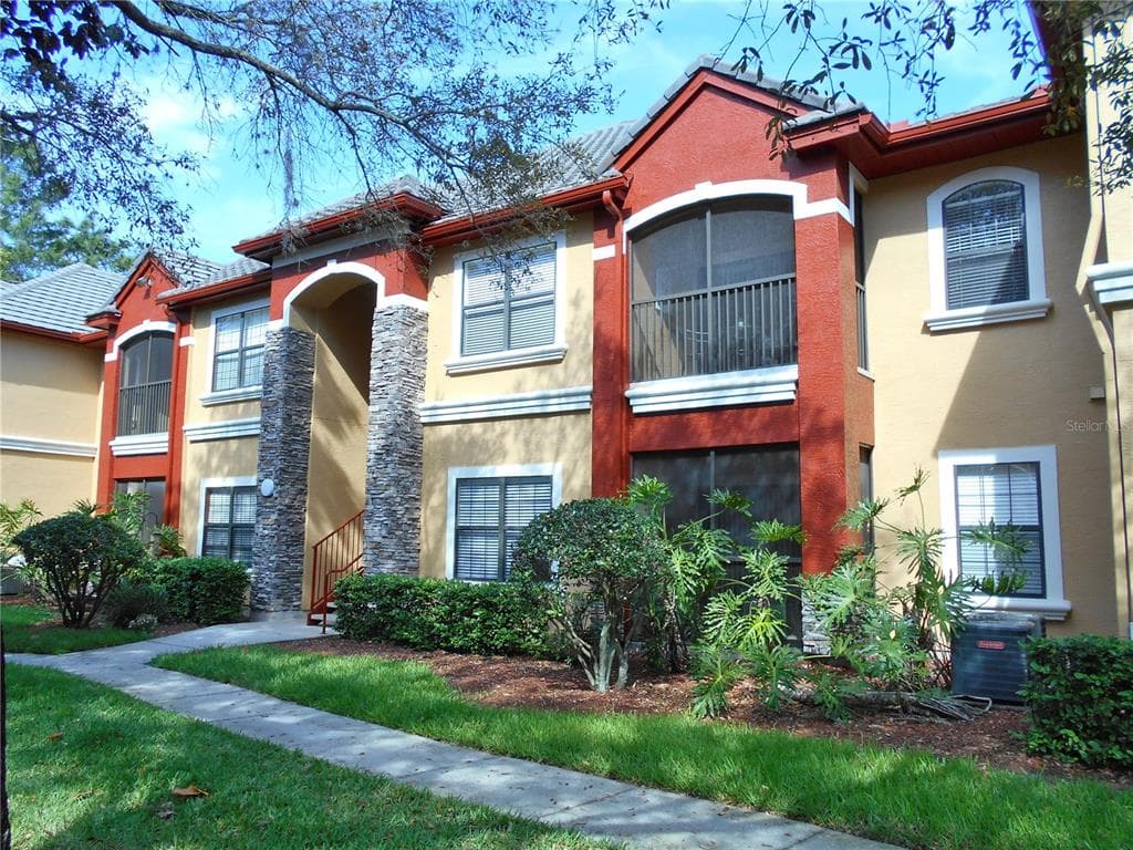 2171 PORTOFINO PLACE UNIT 2727 PALM HARBOR, FL 34683