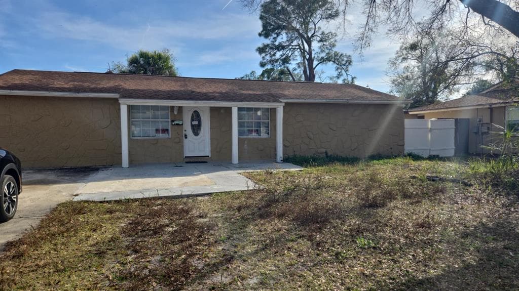 7914 WOODGROVE CIRCLE TAMPA, FL 33615
