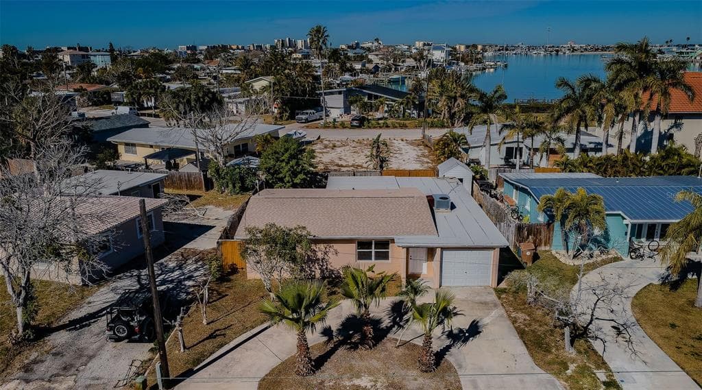713 PRUITT DRIVE MADEIRA BEACH, FL 33708