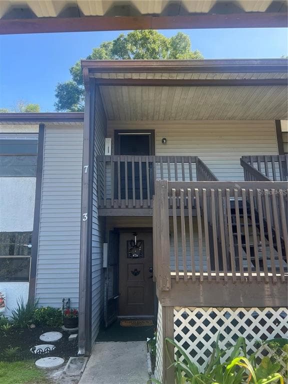 11550 BAYWOOD MEADOWS DRIVE UNIT 7 NEW PORT RICHEY, FL 34654