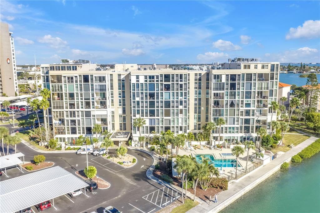 7400 SUN ISLAND DRIVE S UNIT 103 SOUTH PASADENA, FL 33707