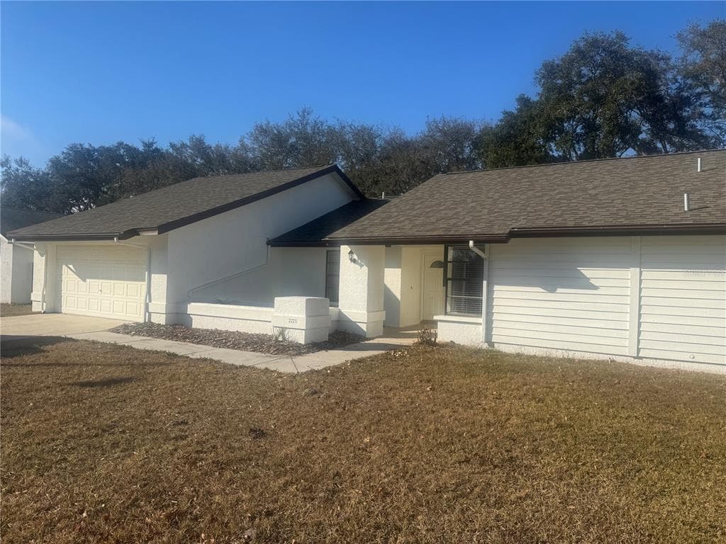2221 CIMARRON TERRACE PALM HARBOR, FL 34683