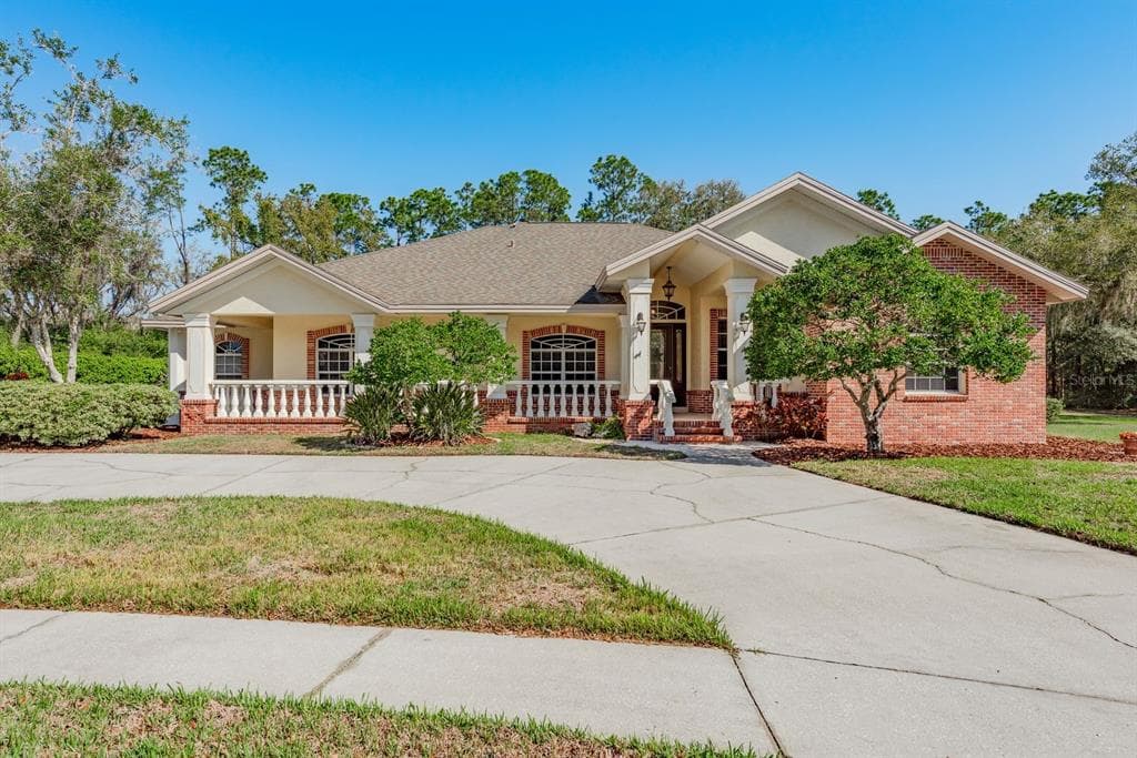 6207 CLAIRE DE LUNE COURT NEW PORT RICHEY, FL 34655