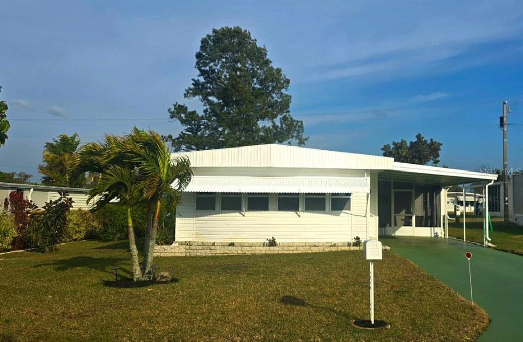 40 CONCORD LANE PALM HARBOR, FL 34684