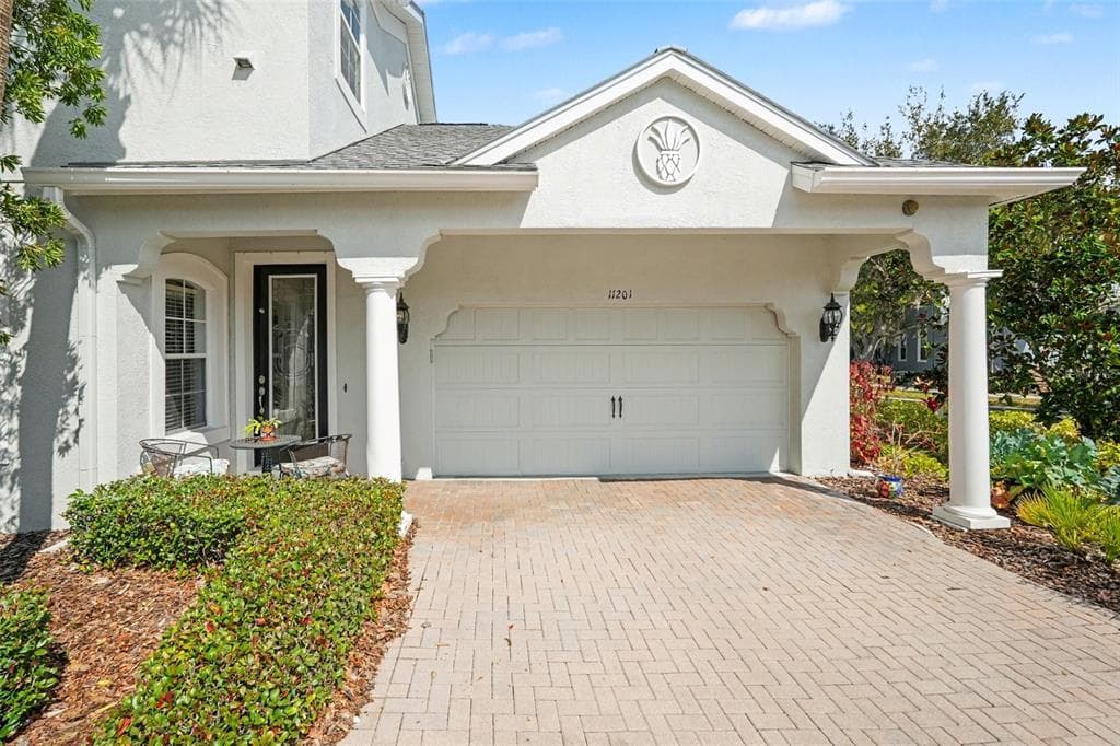 11201 GREEN PARK CIRCLE TAMPA, FL 33626
