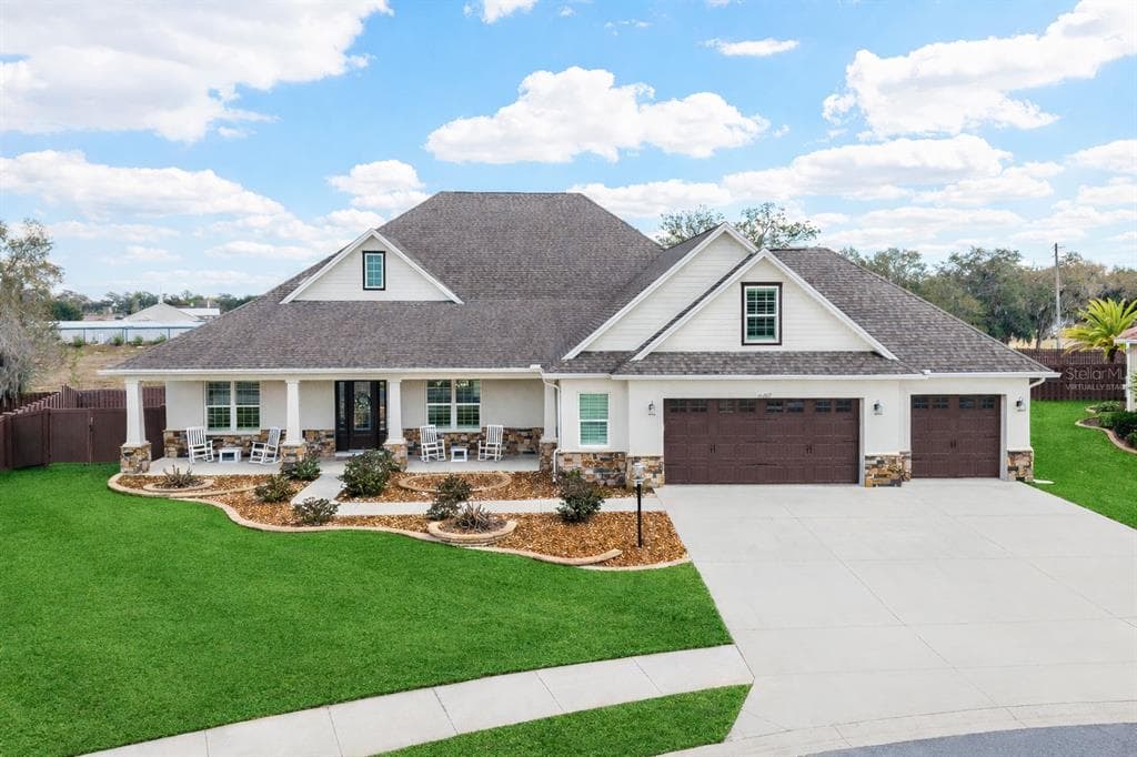 11207 ROZ WAY OXFORD, FL 34484