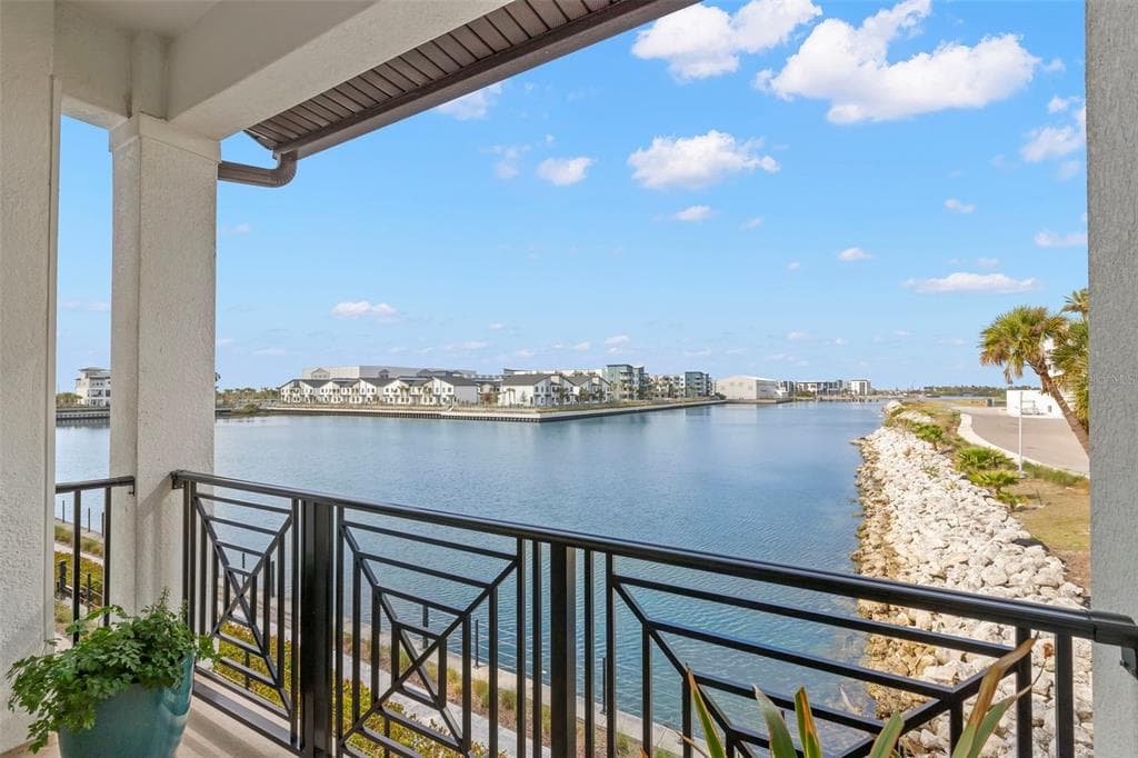 5351 BRIDGE STREET UNIT 19