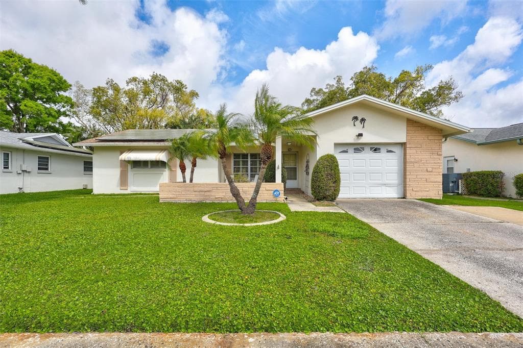 2955 BRIAR CLIFF DRIVE PALM HARBOR, FL 34684
