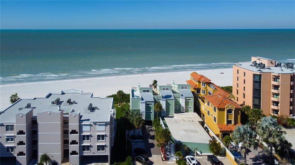 19530 GULF BOULEVARD UNIT 4B INDIAN SHORES, FL 33785