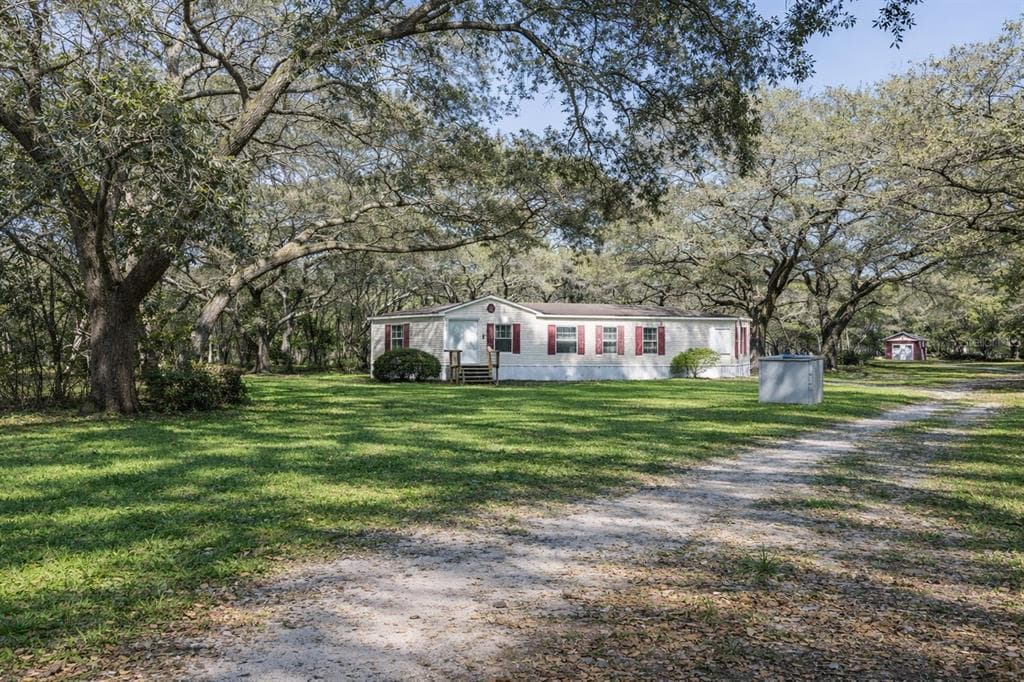 16314 TIGER TRAIL SPRING HILL, FL 34610