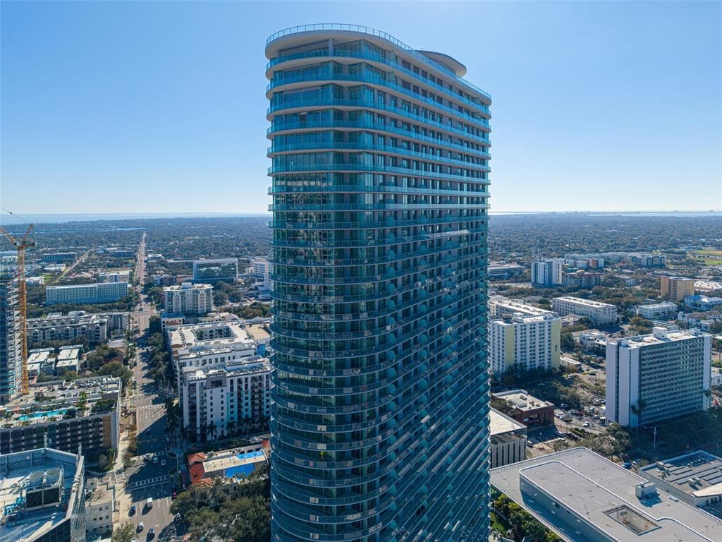 400 CENTRAL AVENUE UNIT 2605