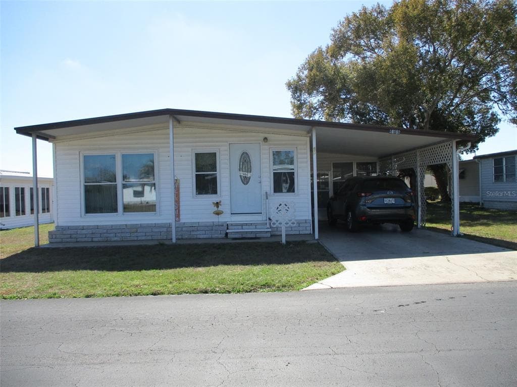 34542 SWEETPEA LANE ZEPHYRHILLS, FL 33541