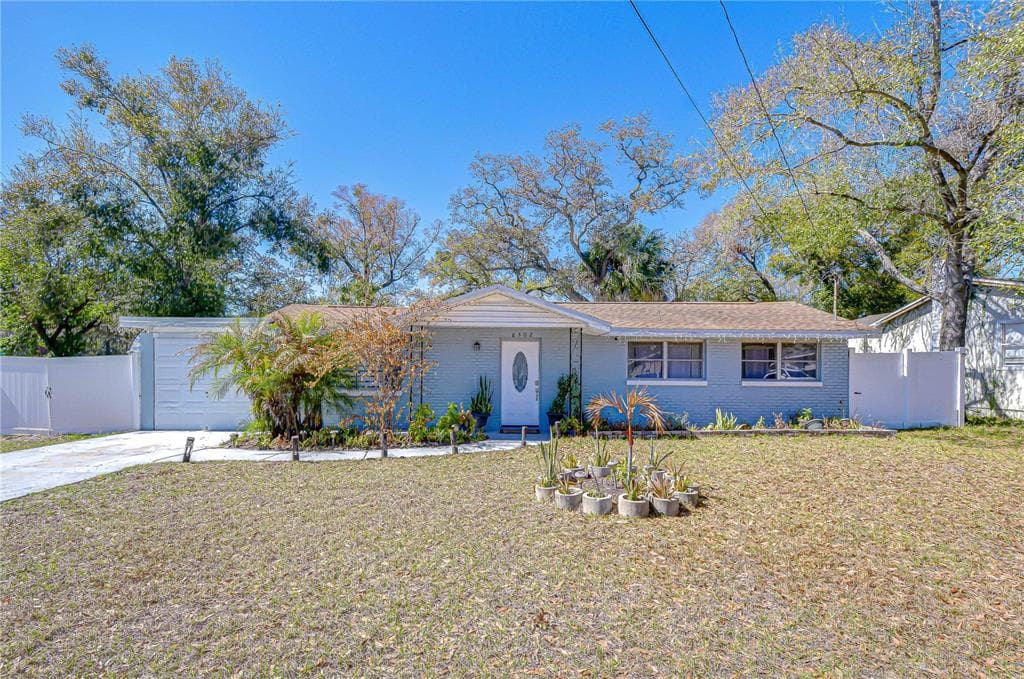 8302 N EDISON AVENUE TAMPA, FL 33604