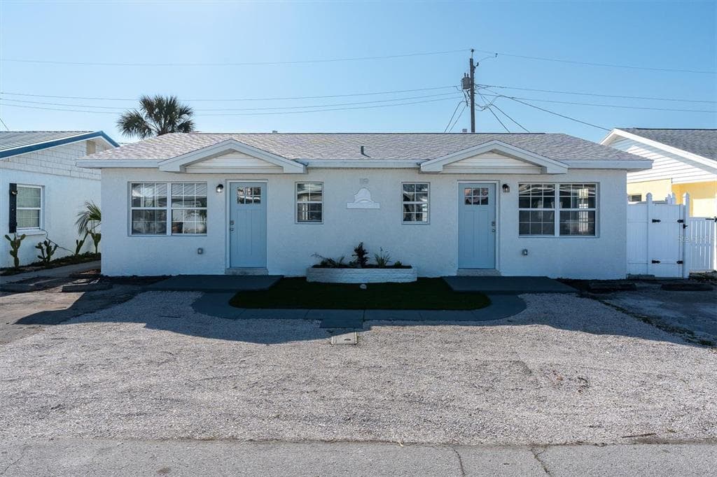 119 147TH AVENUE E MADEIRA BEACH, FL 33708