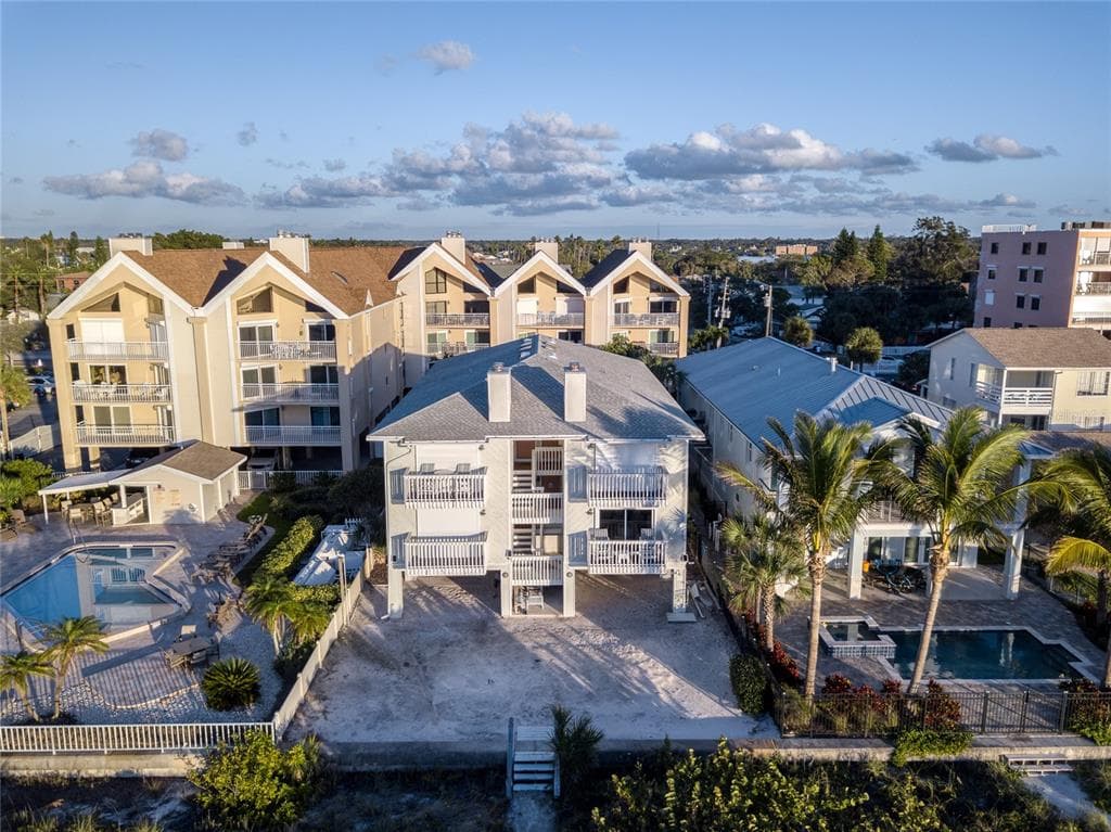 1104 BEACH TRAIL UNIT 1