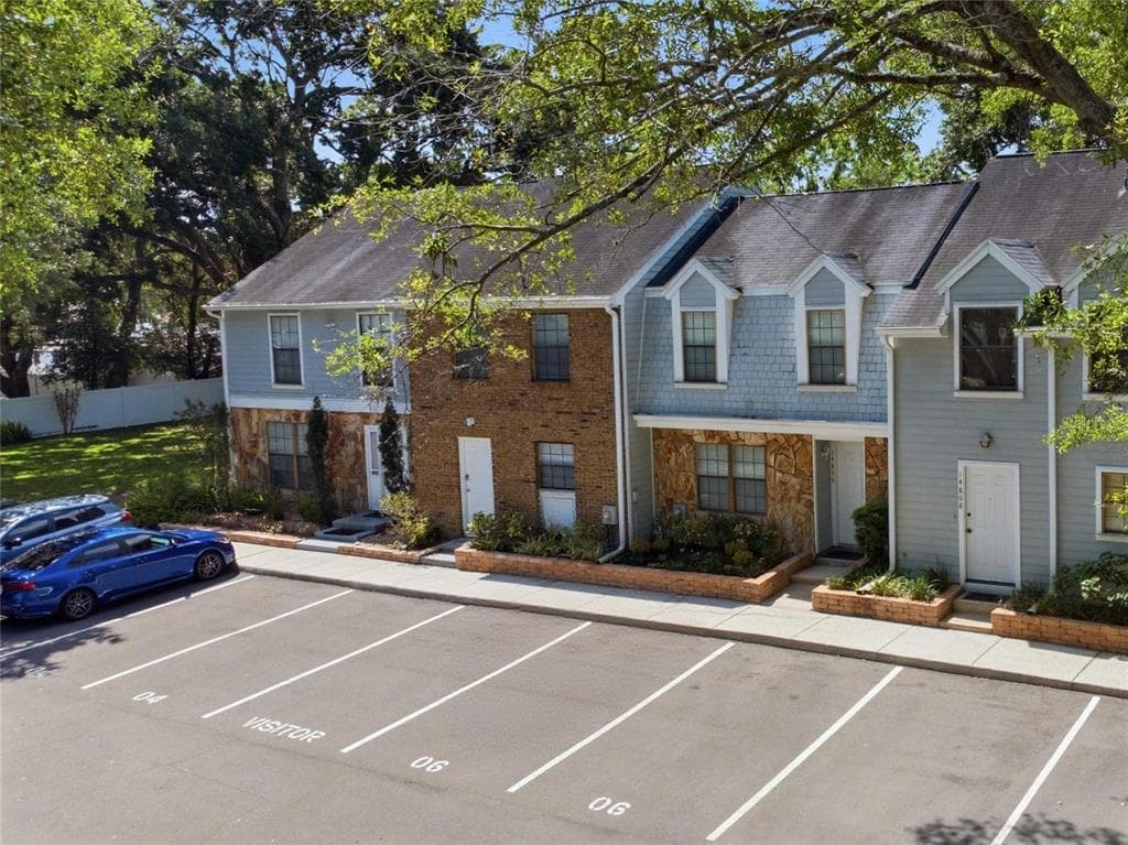 14804 WINDING CREEK COURT TAMPA, FL 33613