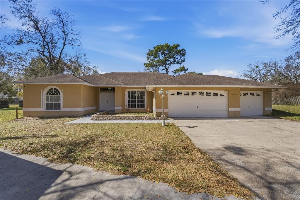 20000 HARVIE LANE LUTZ, FL 33558