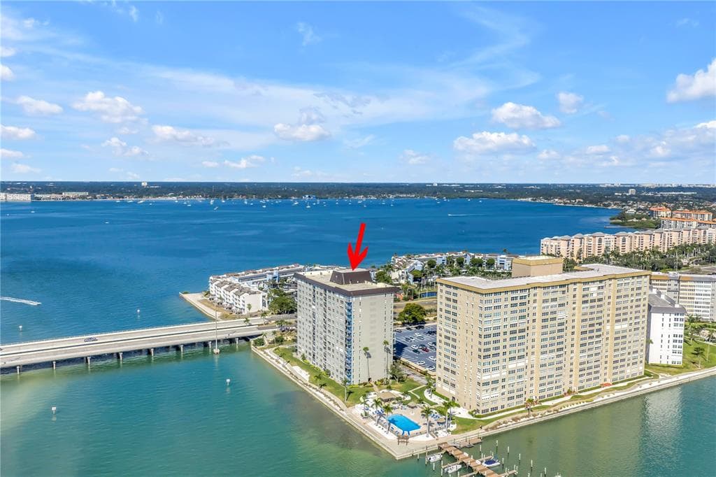 5220 BRITTANY DRIVE S UNIT 308 ST PETERSBURG, FL 33715