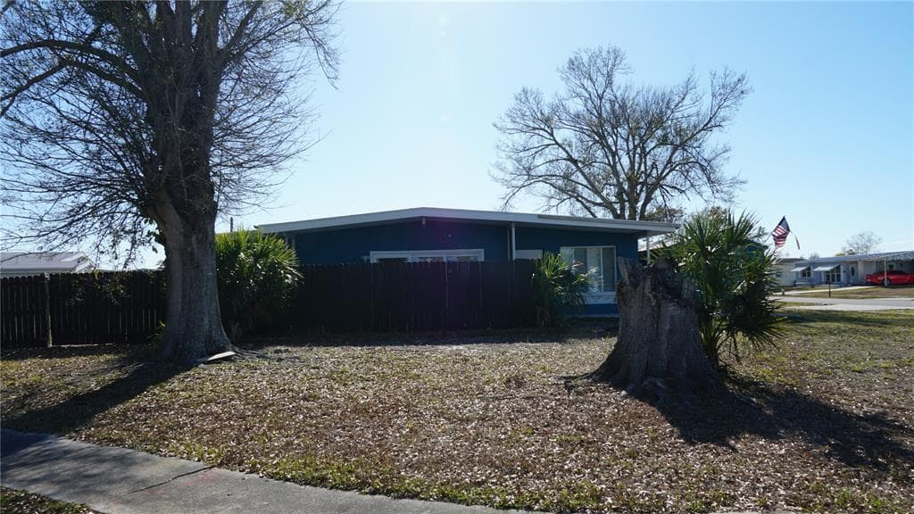 2345 STARLITE LANE PORT CHARLOTTE, FL 33952