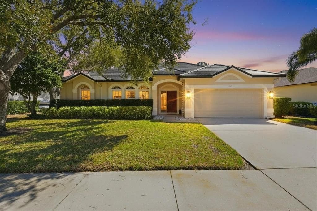 1857 RIVEREDGE DRIVE TARPON SPRINGS, FL 34689