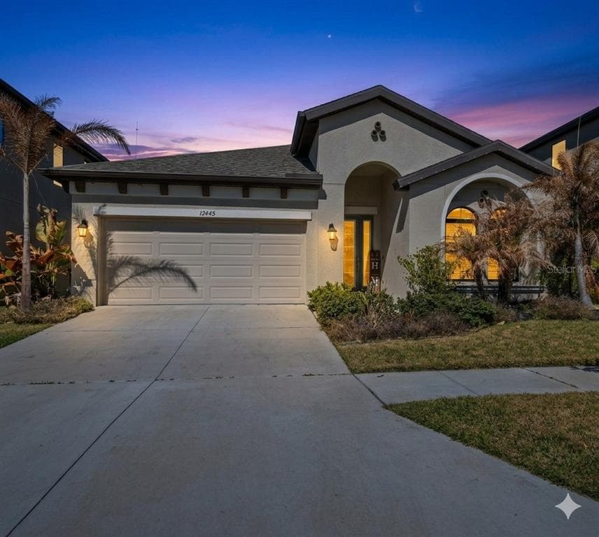 12445 HORSESHOE BEND DRIVE LITHIA, FL 33547