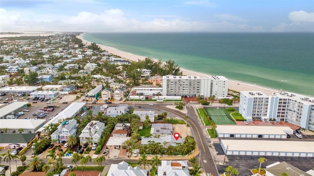 201 54TH STREET HOLMES BEACH, FL 34217