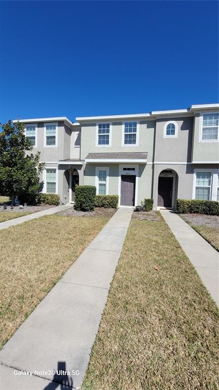 8810 WALNUT GABLE COURT RIVERVIEW, FL 33578