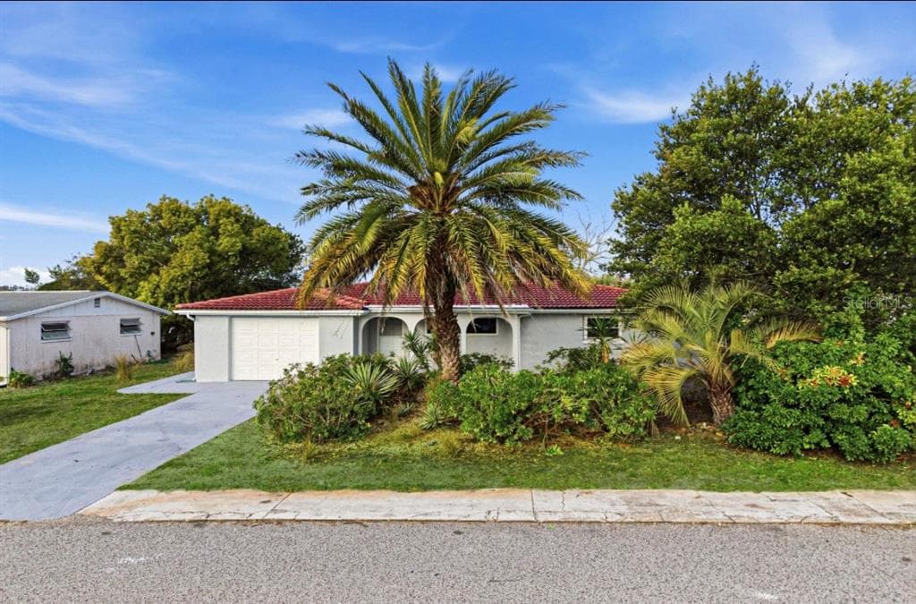 11705 IBIS LANE PORT RICHEY, FL 34668
