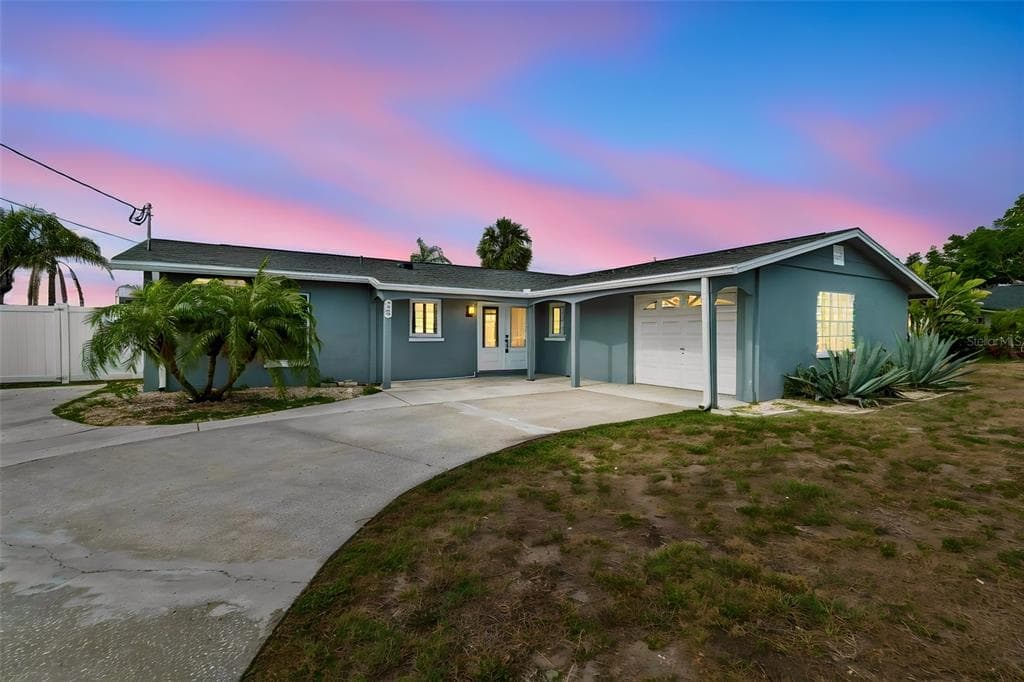 729 SPANISH MAIN DRIVE APOLLO BEACH, FL 33572