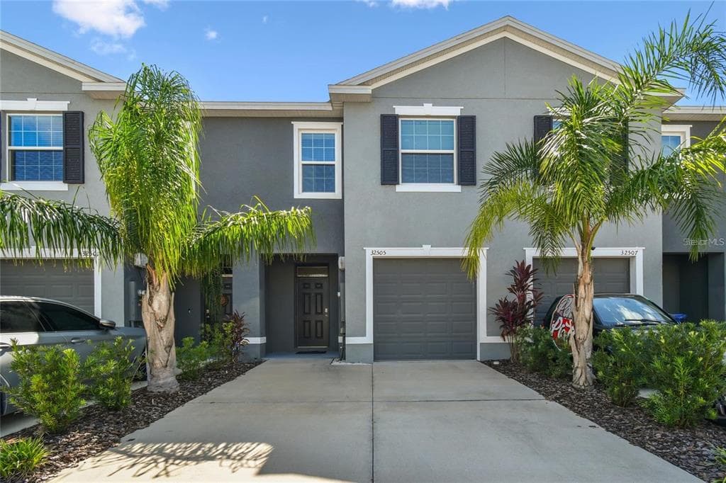 32505 TURTLE GRACE LOOP WESLEY CHAPEL, FL 33545