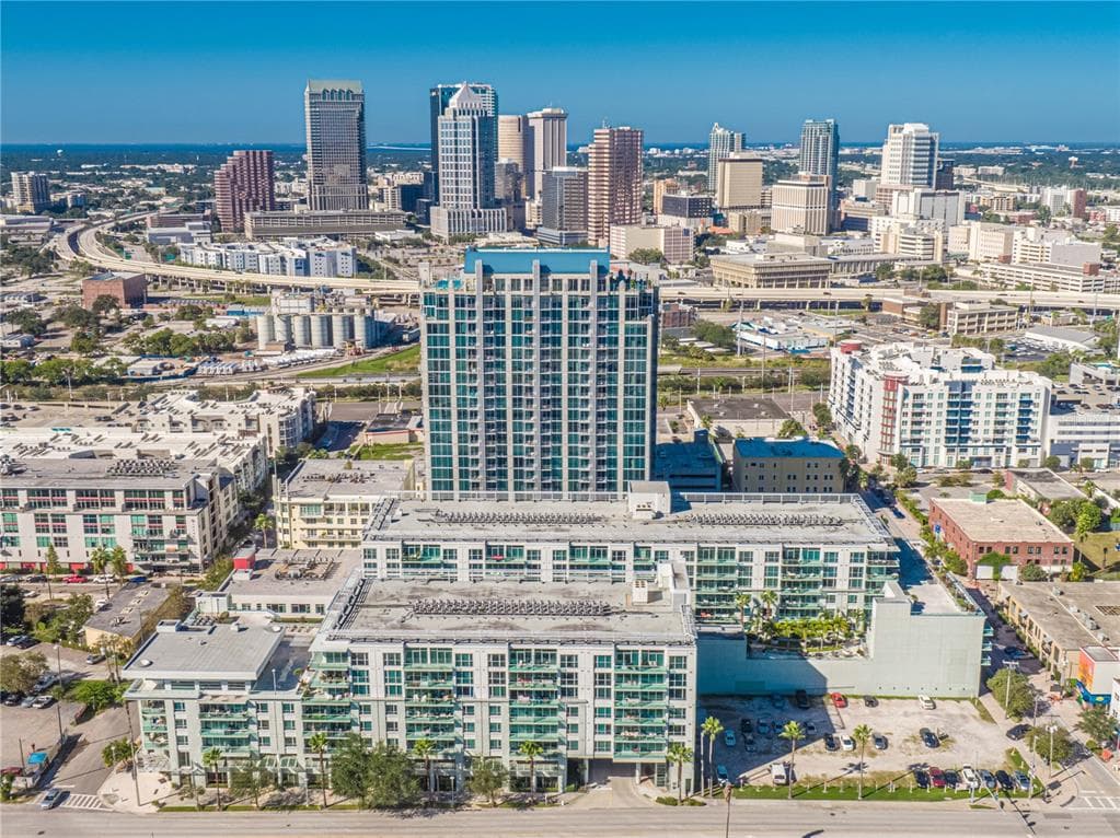 111 N 12TH STREET UNIT 1523 TAMPA, FL 33602
