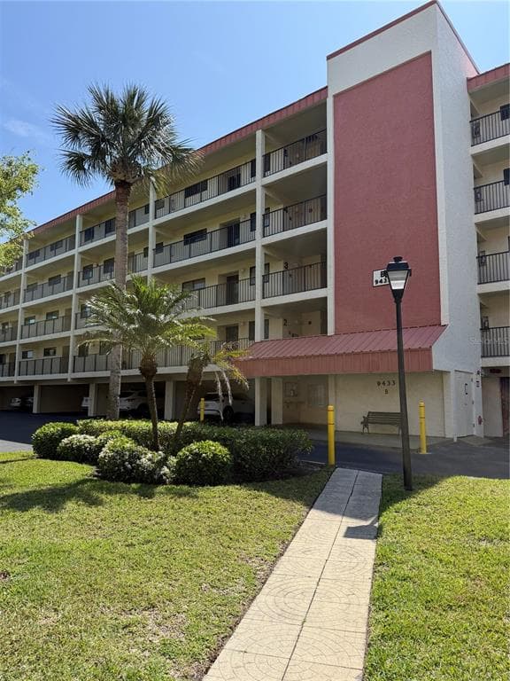9433 HARBOR GREENS WAY UNIT 504