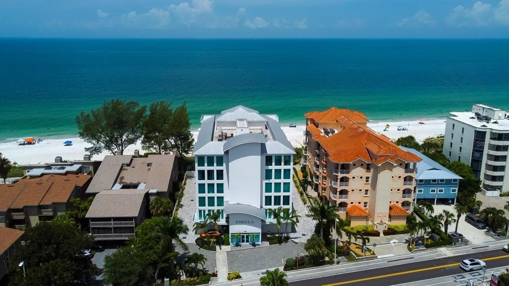 19816 GULF BOULEVARD UNIT 201 INDIAN SHORES, FL 33785