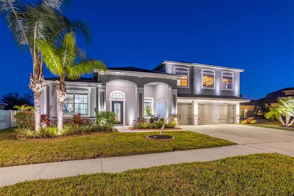 2504 CUMBERLAND CLIFF DRIVE