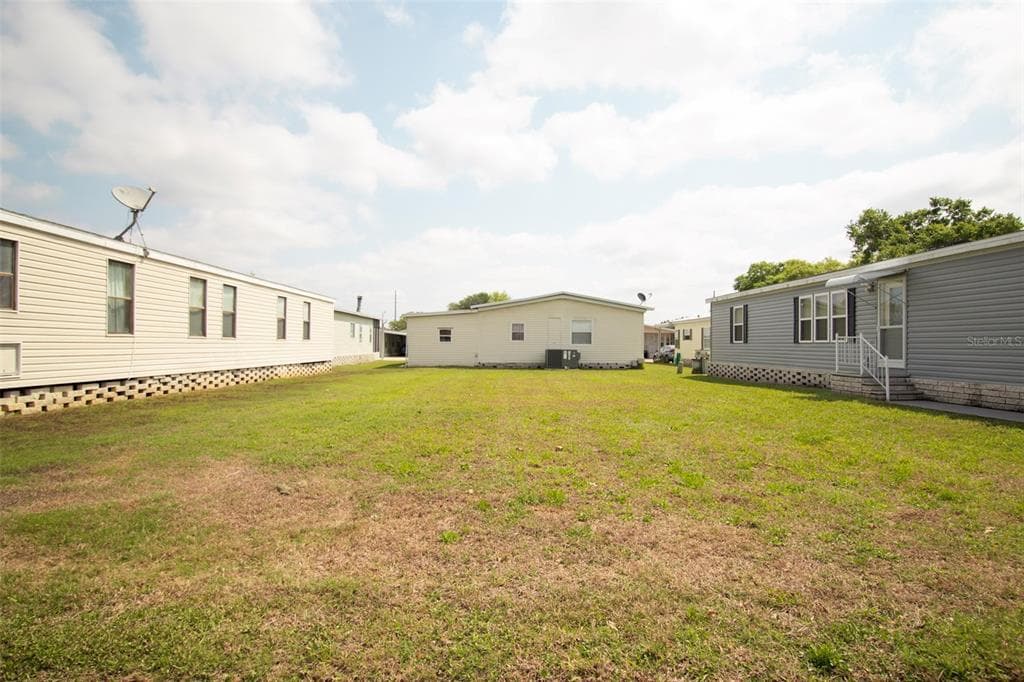 3024 BRIAR STREET WESLEY CHAPEL, FL 33543
