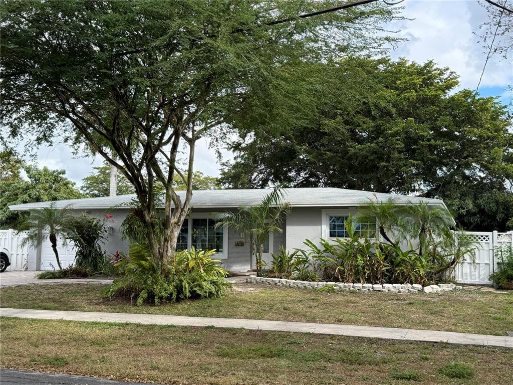 410 SW 56TH AVENUE PLANTATION, FL 33317