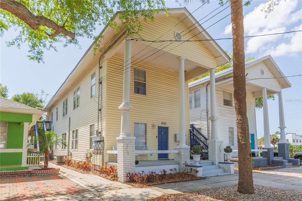 2322 W CHERRY STREET TAMPA, FL 33607