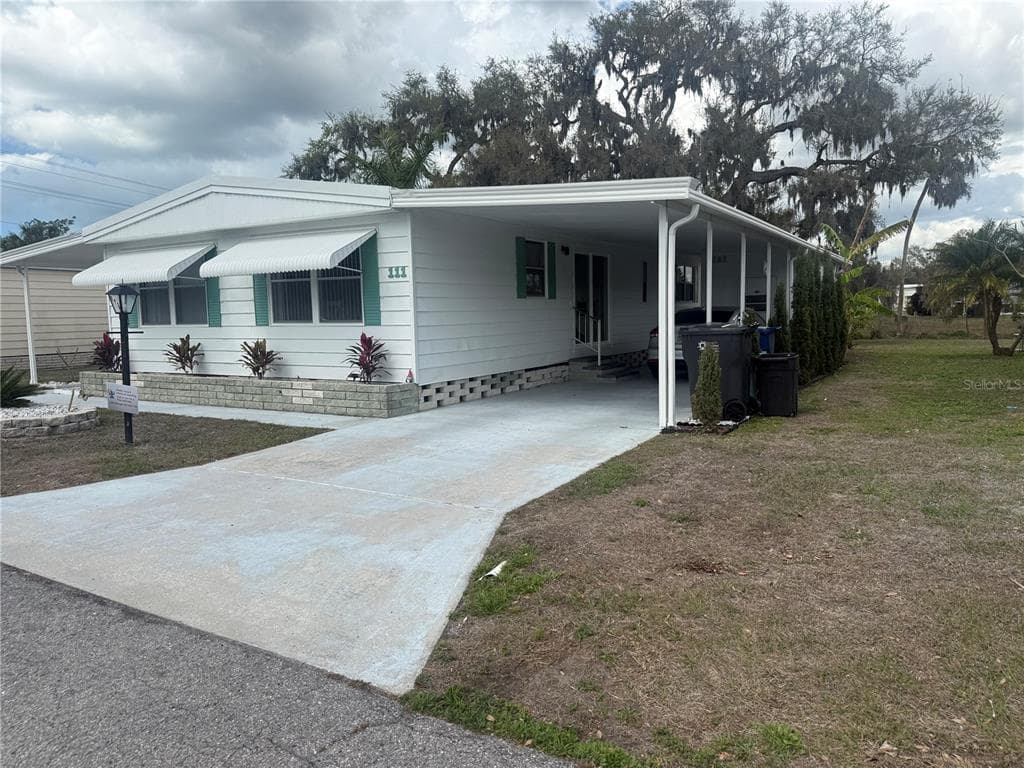 6710 36TH AVENUE E UNIT 111 PALMETTO, FL 34221