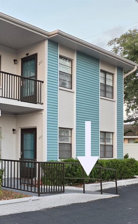 5925 TERRACE PARK DRIVE N UNIT 111 ST PETERSBURG, FL 33709