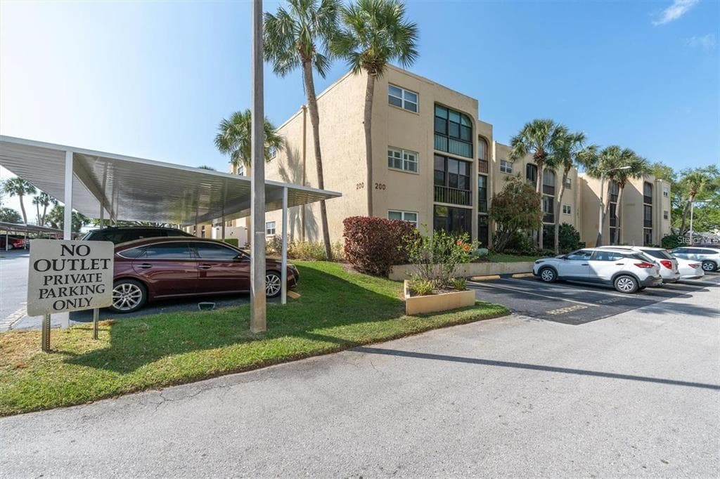 11485 OAKHURST ROAD UNIT 200-307 LARGO, FL 33774
