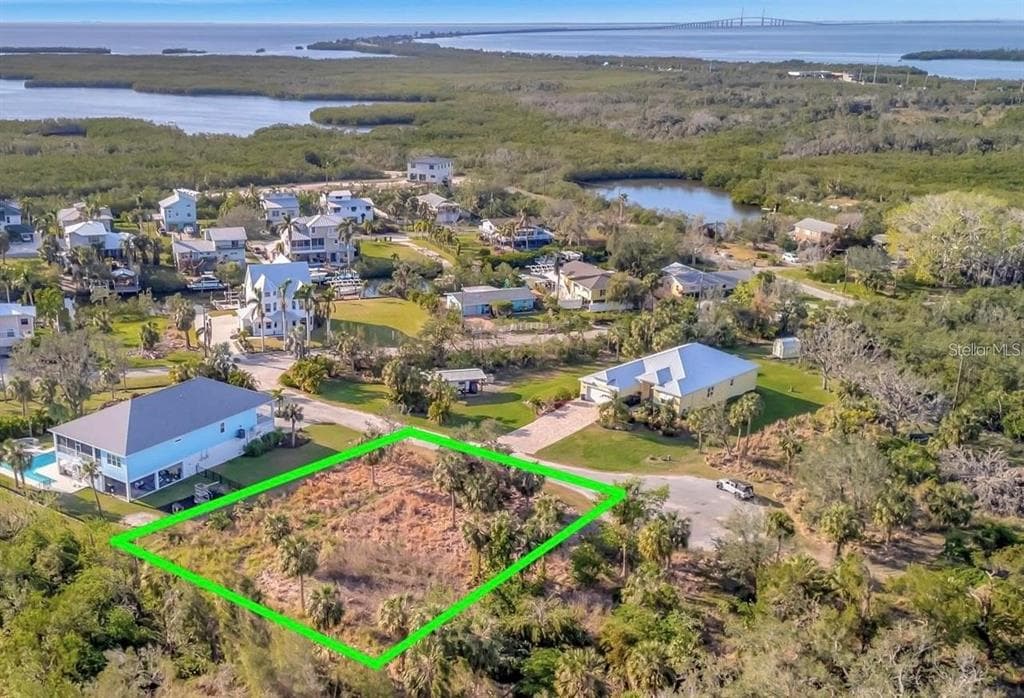 1909 KENNEDY COURT TERRA CEIA, FL 34250