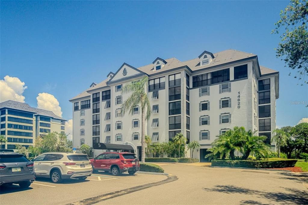 14820 RUE DE BAYONNE UNIT 301 CLEARWATER, FL 33762