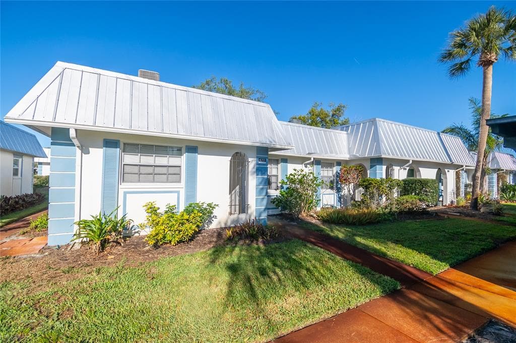 4209 TAMARGO DRIVE UNIT 4209 NEW PORT RICHEY, FL 34652