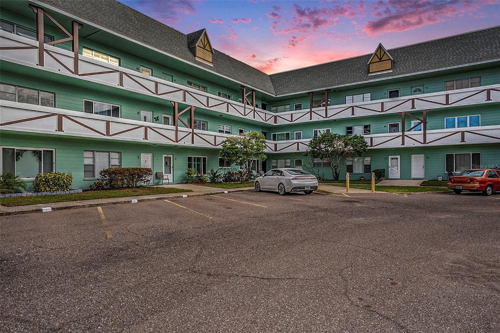 2043 DENMARK STREET UNIT 65 CLEARWATER, FL 33763